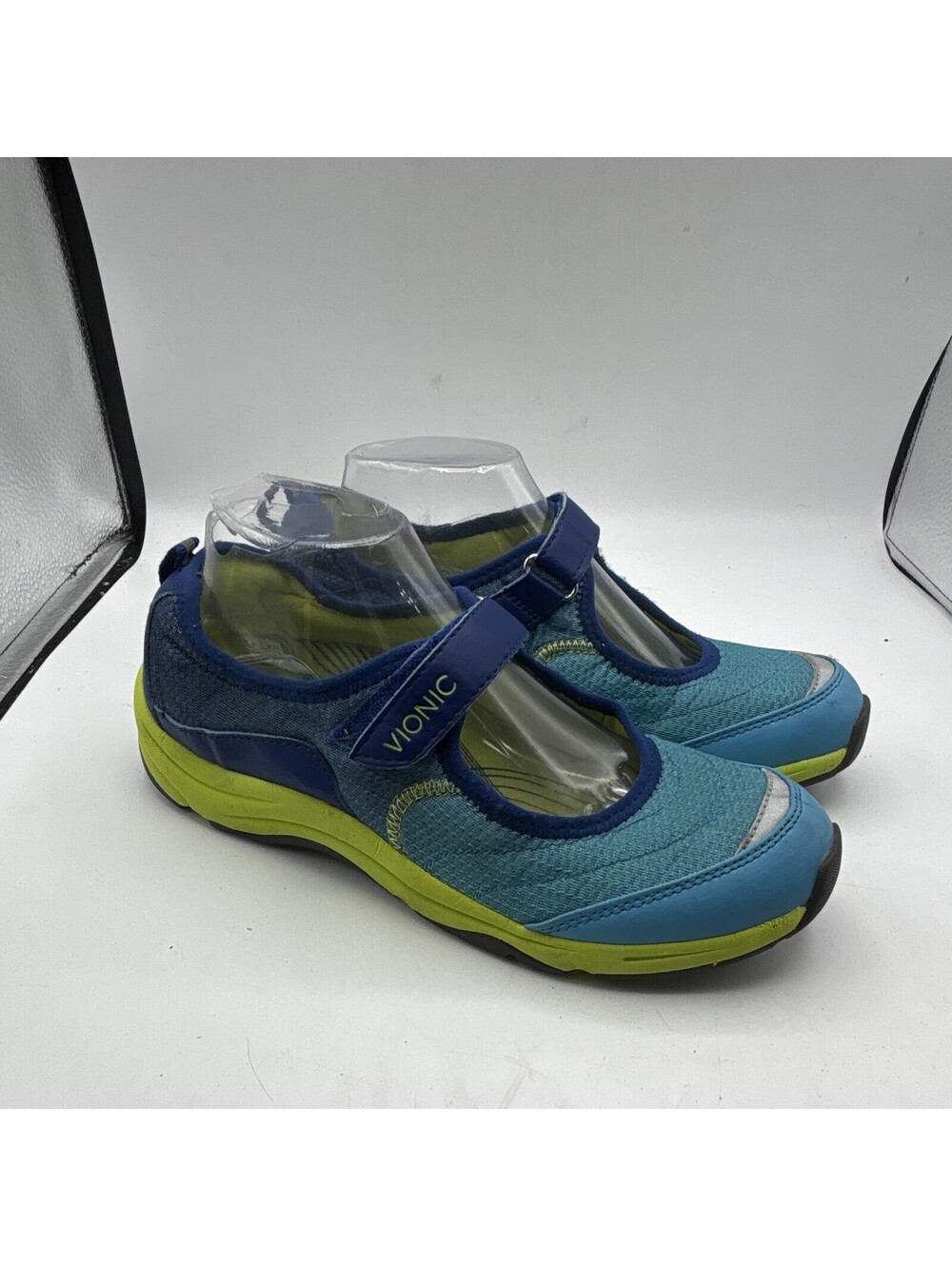 Women's Vionic Sunset Mary Jane Mesh Sneaker Blue/Green Hook & Loop Size 8